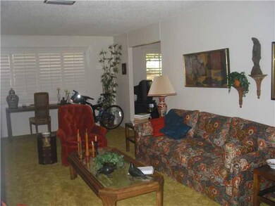 10643 Park View Cir unit B, El Paso, TX 79935 - photo 6