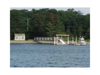 16 E Shore Rd, Jamestown, RI 02835 - photo 3