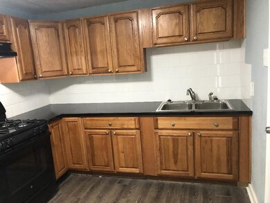 6724 Kittridge St, Houston, TX 77028 - photo 3