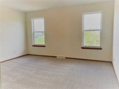 2524 Aspen St, Janesville, WI 53546 - photo 4