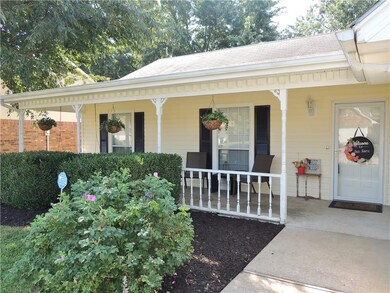 3904 W Beechwood Dr, Rogers, AR 72756 - photo 2