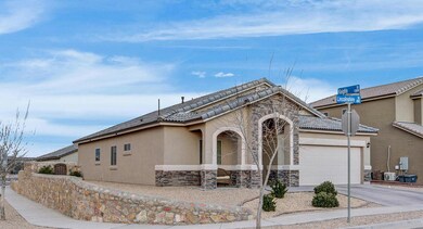 808 Lincolnshire St, El Paso, TX 79928 - photo 3