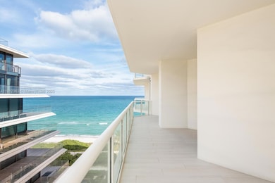 Mirage unit 11C, Surfside, FL 33154 - photo 2