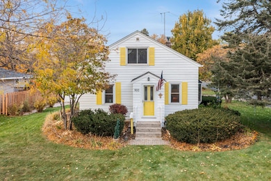 900 3rd St W, Hastings, MN 55033 - photo 2