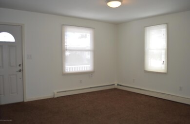 425 Putnam St, Scranton, PA 18508 - photo 2