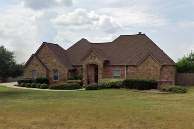124 Mesquite Dr, Decatur, TX 76234 - photo 2