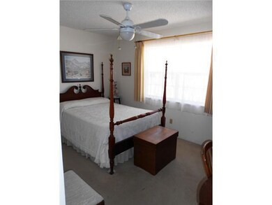 10532 Brian Mooney Ave, El Paso, TX 79935 - photo 6