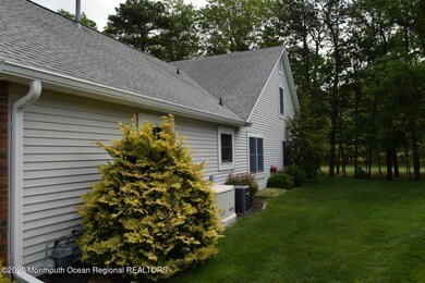 1707 Lacebark Ct, Toms River, NJ 08755 - photo 3