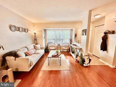 18265 Paladin Dr, Olney, MD 20832 - photo 2