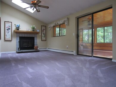 16 Tacoma Cir, Nashua, NH 03062 - photo 6