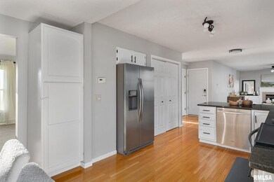 4311 Regency Place, Davenport, IA 52806 - photo 4