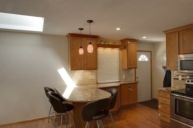 1143 Fleur Dr, Waterloo, IA 50701 - photo 7
