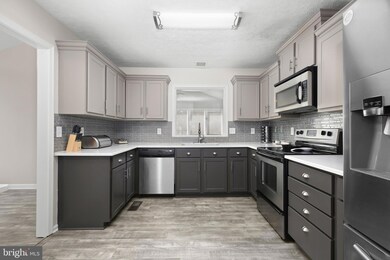 740 Lakeview Pkwy, Locust Grove, VA 22508 - photo 7