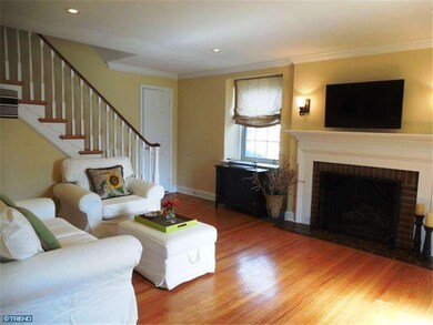 517 Eaton Rd, Drexel Hill, PA 19026 - photo 2