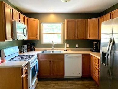 829 johnson kitchen1