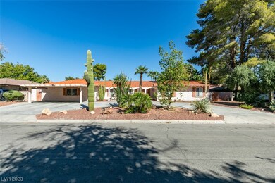 3708 S Rosecrest Cir, Las Vegas, NV 89121 - photo 5