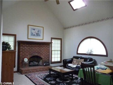 14001 Twin Cedars Ct, Chesterfield, VA 23831 - photo 4