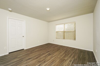 707 Belle Watling, San Antonio, TX 78221 - photo 5