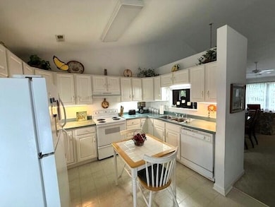 312 Cypress St, Salem, VA 24153 - photo 7