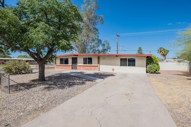 005 - 3311 N. Tuttle Ave-X3