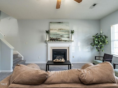 006-1280x960-family-room