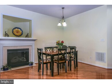 9117 Ribbon Falls Loop, Bristow, VA 20136 - photo 4