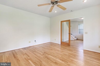 3102 Rices Ln, Windsor Mill, MD 21244 - photo 4