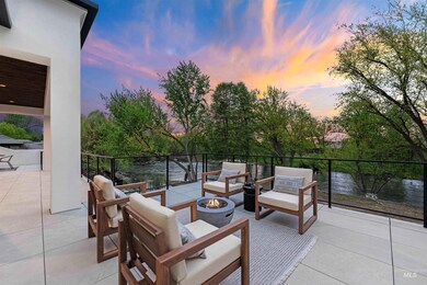 1012 W Bogus View Ct, Eagle, ID 83616 - photo 4