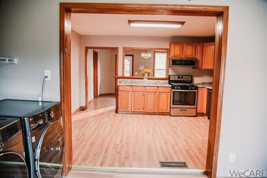 338 Letson Ave, Kenton, OH 43326 - photo 5