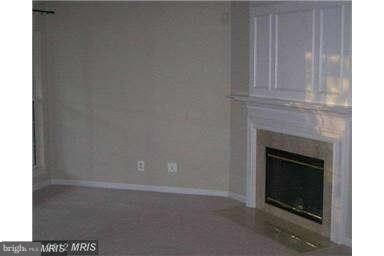 9232 Cardinal Forest Ln unit 9232D-, Lorton, VA 22079 - photo 6