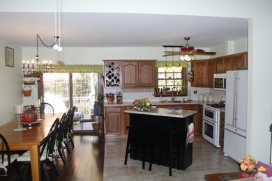 274 Barker Rd, Pittsfield, MA 01201 - photo 4