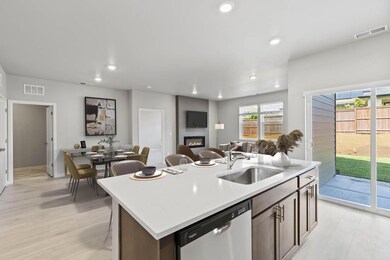 7 WR20 - Kitchen 2