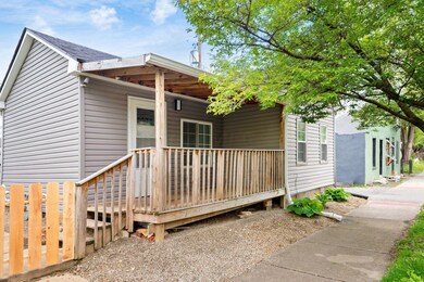 001__W 148 E Bartham Ave -058