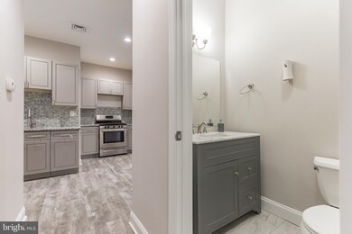 102 W Washington St, Riverside, NJ 08075 - photo 6