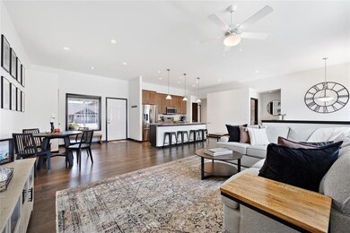 3722 Bluebird Dr SW, Cedar Rapids, IA 52404 - photo 6