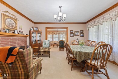 215 W Main St, Bloomfield, IN 47424 - photo 7