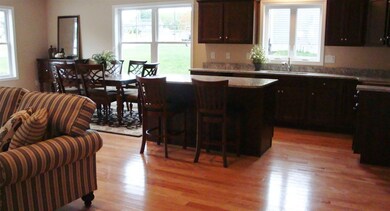 72 W Meadow Ct, Milford, NH 03055 - photo 3