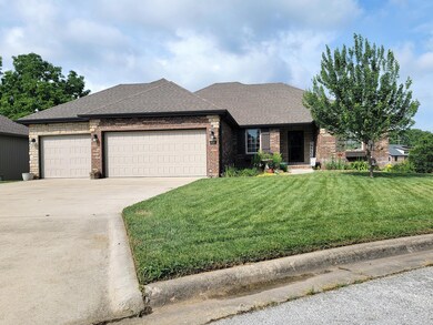 838 E Beechwood Rd, Nixa, MO 65714 - photo 2