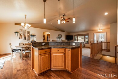 5019 Boulder Ridge Rd_RS-8