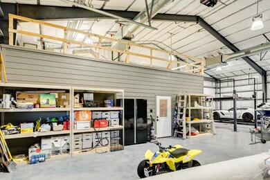 1718 Lundy Ln, Friendswood, TX 77546 - photo 7