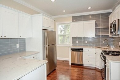 28 Holton St unit A, Allston, MA 02134 - photo 4