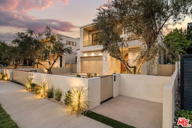 4718 Lemona Ave, Sherman Oaks, CA 91403 - photo 2