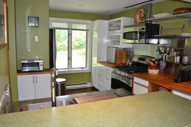 350 Lyman Batcheller Rd unit A, Hartford, VT 05001 - photo 5