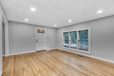 11 Booth St, Attleboro, MA 02703 - photo 7