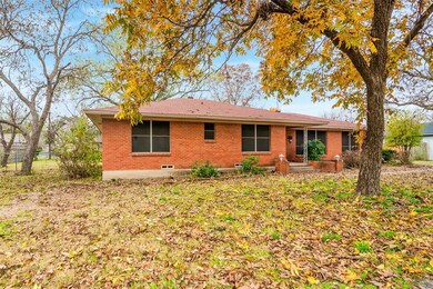 310 S 1st St, Wylie, TX 75098 - photo 4