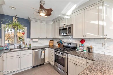 4 Lafayette Dr, Hazlet, NJ 07730 - photo 6