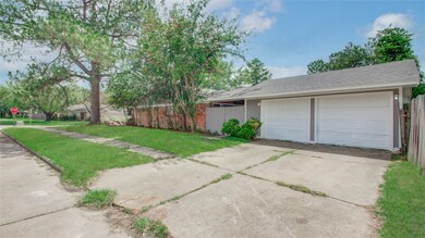 10111 Heather Hill Dr, Houston, TX 77086 - photo 7