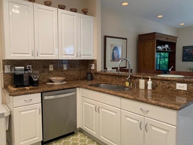 6900 NW 109th Ct, Doral, FL 33178 - photo 5