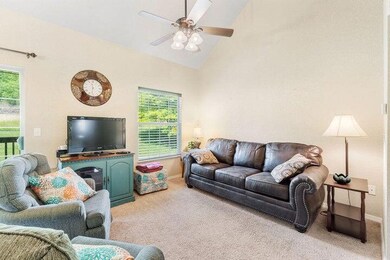 20220514201709989421000000-o