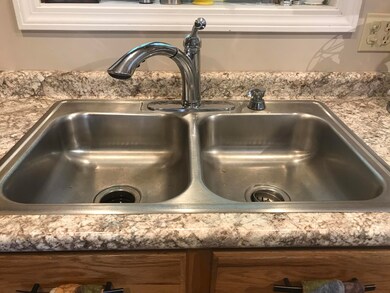 7 Marilyn Way, Sanford, ME 04073 - photo 5